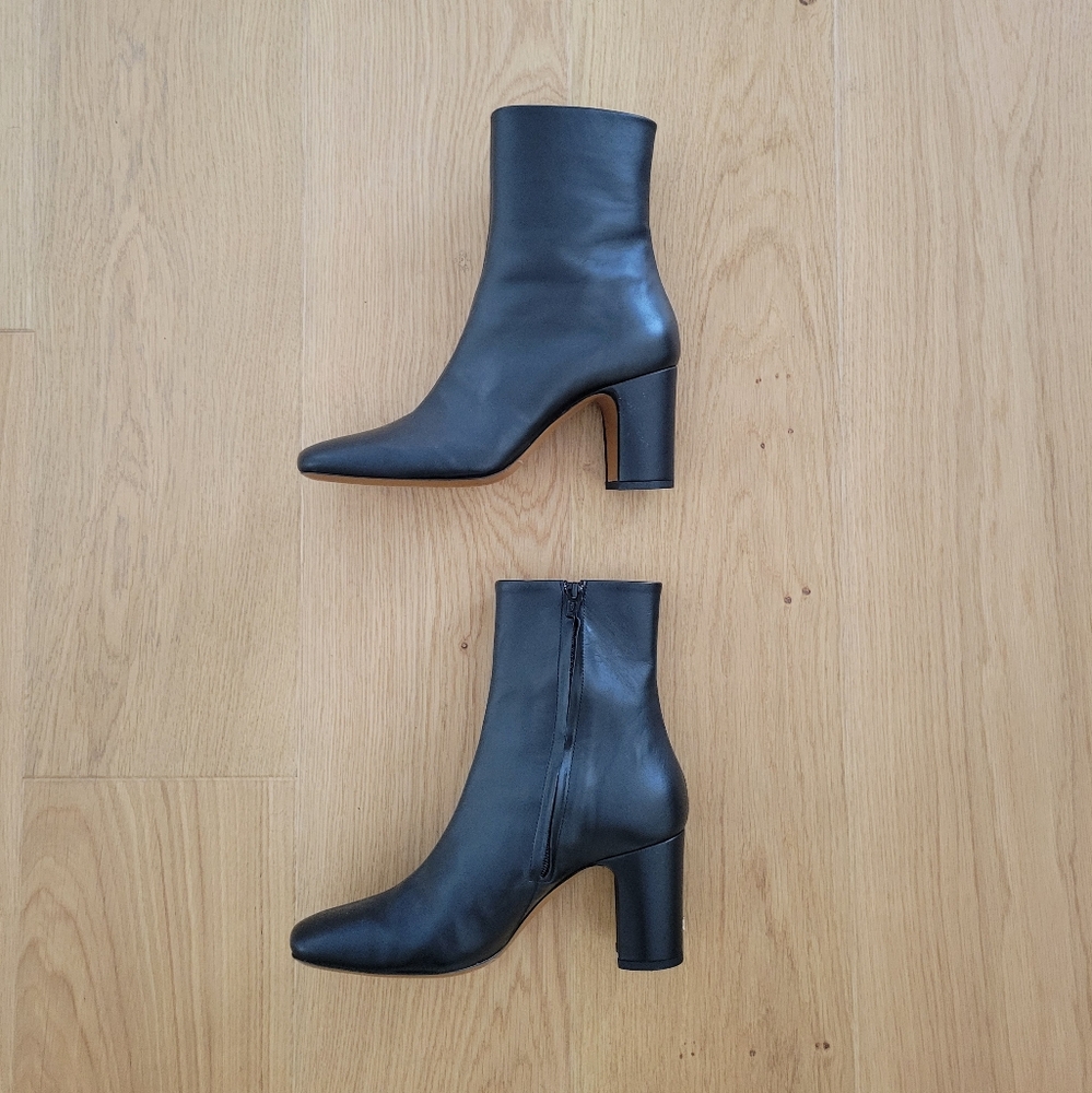 NEW ROUJE CELESTE SMOOTH BLACK LEATHER ANKLE BOOT - FR 38, US 7 / 7.5